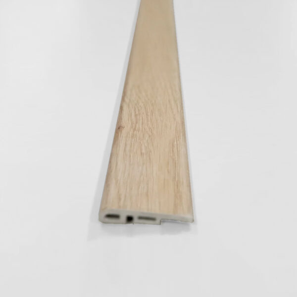 Perfil Resistente al Agua END CAP Roble Dorado 10mm x 35mm x 2400mm