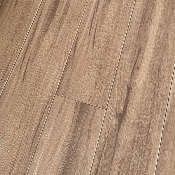 Porcelanato Casterly Caoba 23cm x 120cm