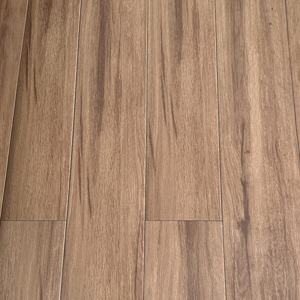 Porcelanato Casterly Caoba 23cm x 120cm