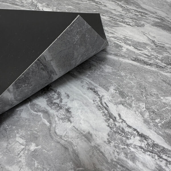 Piso Vinílico Autoadhesivo Grey Marble Matt 1,5mm