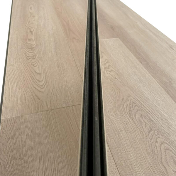 Piso Flotante Melamínico Waterproof AP149MS 14mm con manta