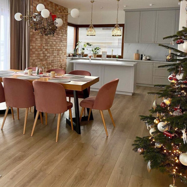 Piso Vinílico SPC Click Amber SP008 5mm con manta