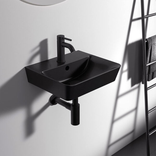 Grifería Canilla Bilbao Negra BM003