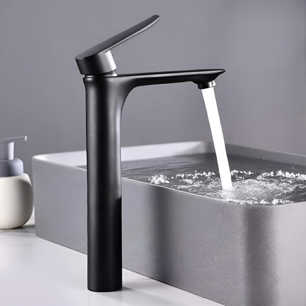 Grifería Canilla Cádiz Negra FC430