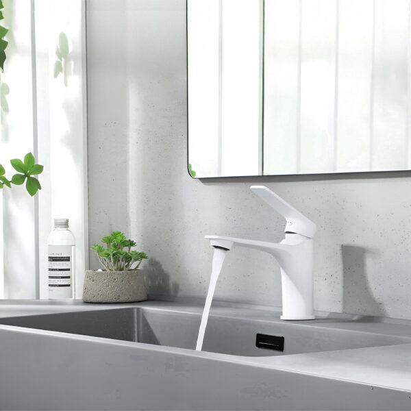 Grifería Canilla Murcia Blanca FC424