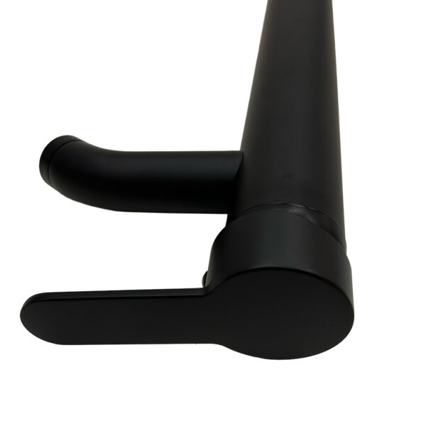 Grifería Canilla Toulouse Negra BM002