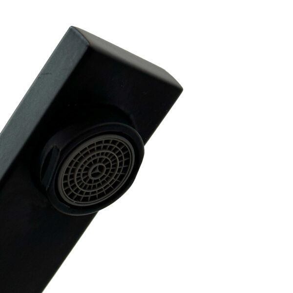 Grifería Canilla Lille Negra BM005