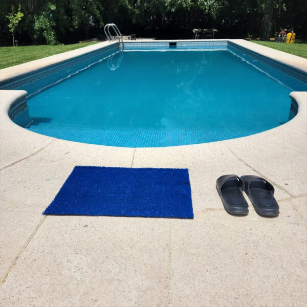 Césped Sintético Invierno Azul Soft en Rollo 10m2