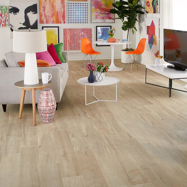 Piso Vinílico SPC Click Roble Brandy SP033 5mm con manta