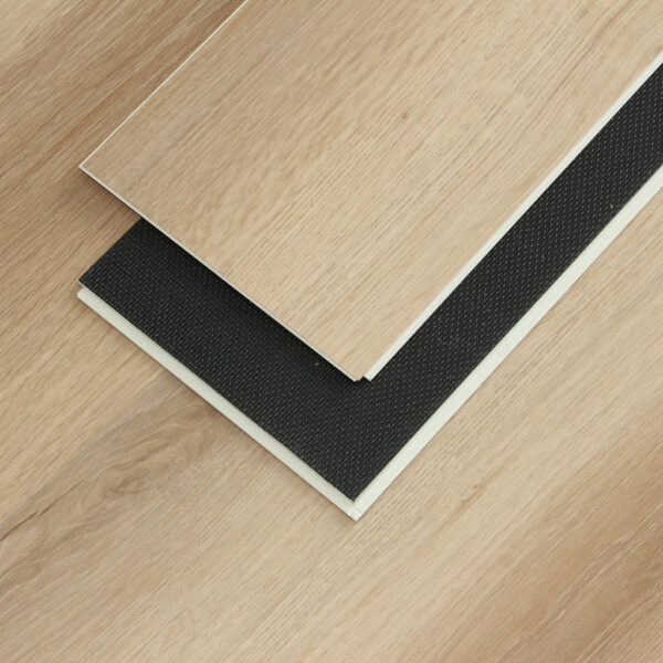 Piso Vinílico SPC Click Roble Crimea 5mm con manta