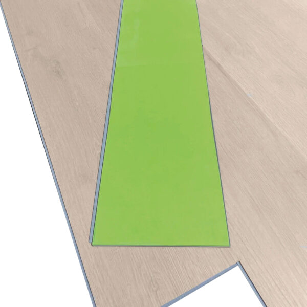 Piso Vinílico SPC Click Spring SP036 4,5mm con manta